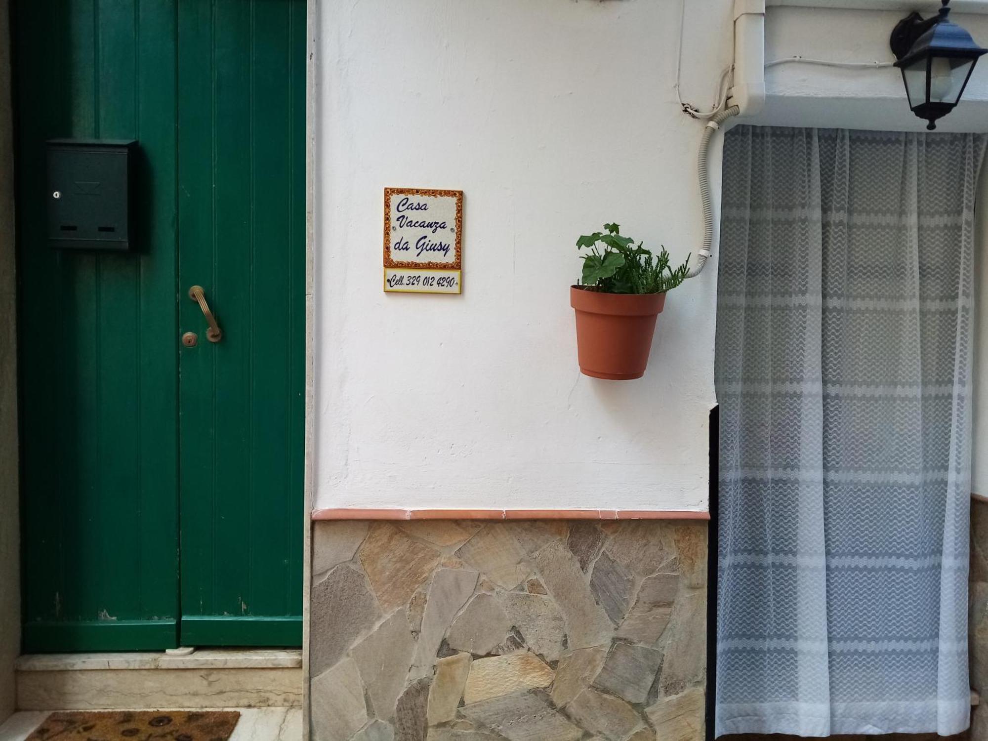 Da Giusy Apartment Castelbuono  Exterior foto